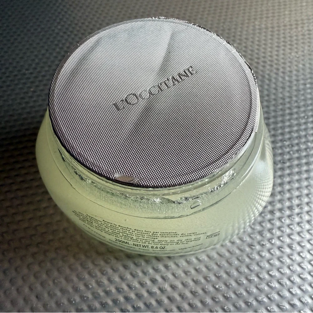 L’Occitane Artichoke Body Scrub